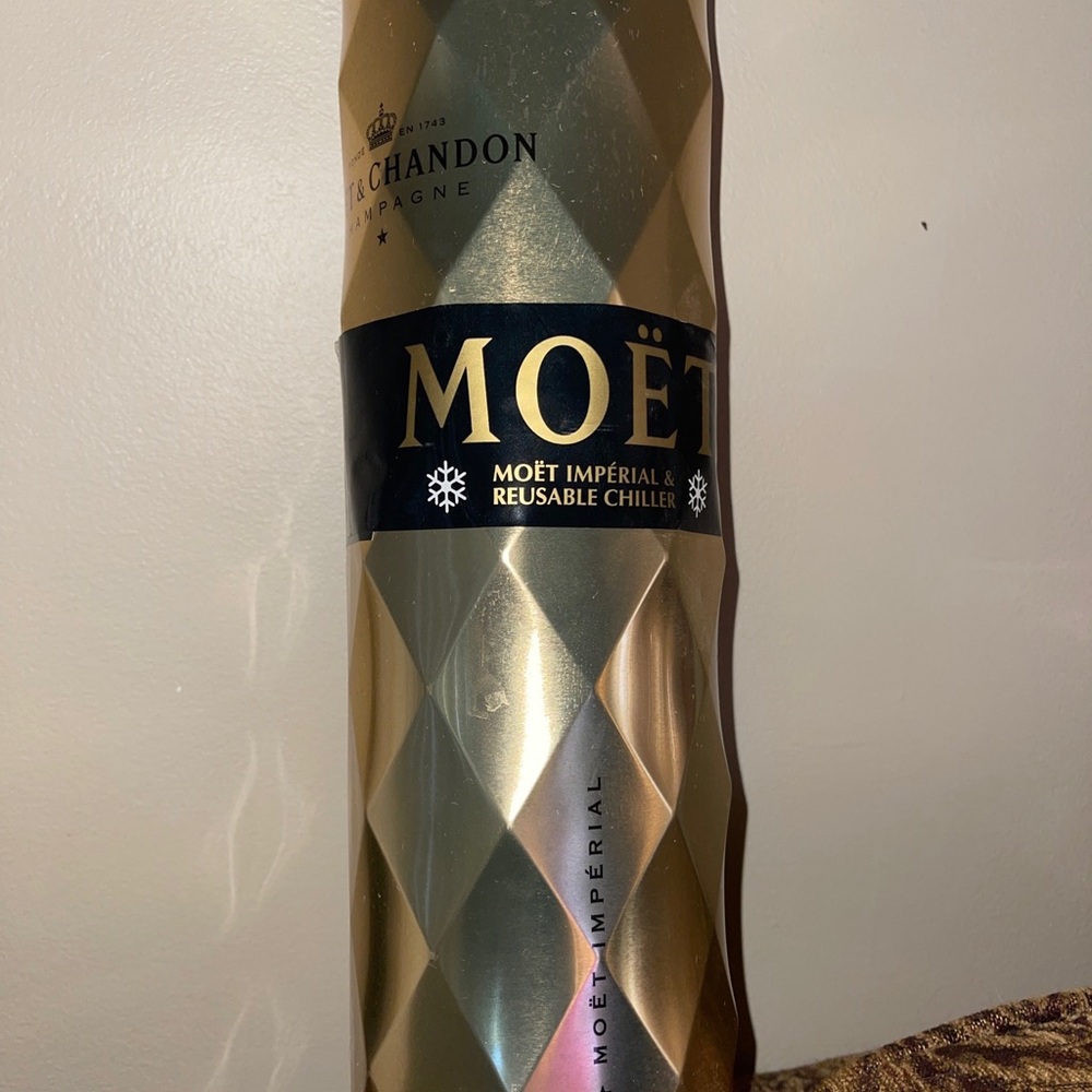 Moet & Chandon Imperial champagne chiller